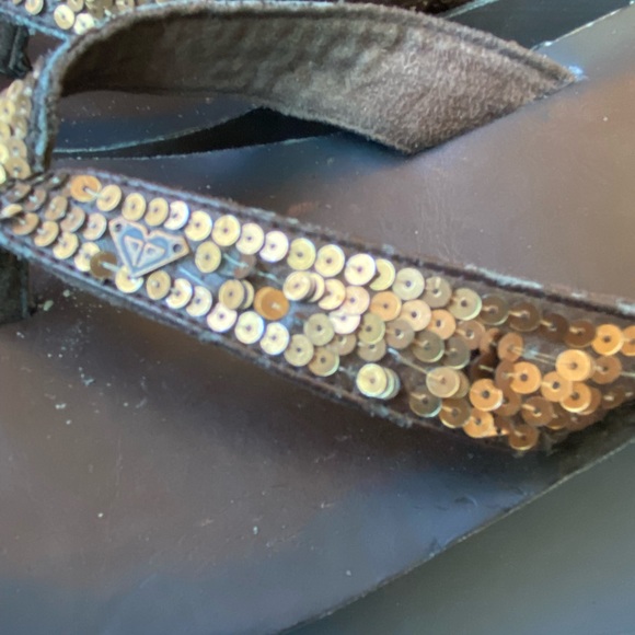 ROXY FLIP FLOPS - Picture 7 of 14